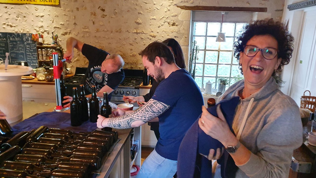 Team-building culinaire pour entreprise - Atelier brassage de bière artisanale